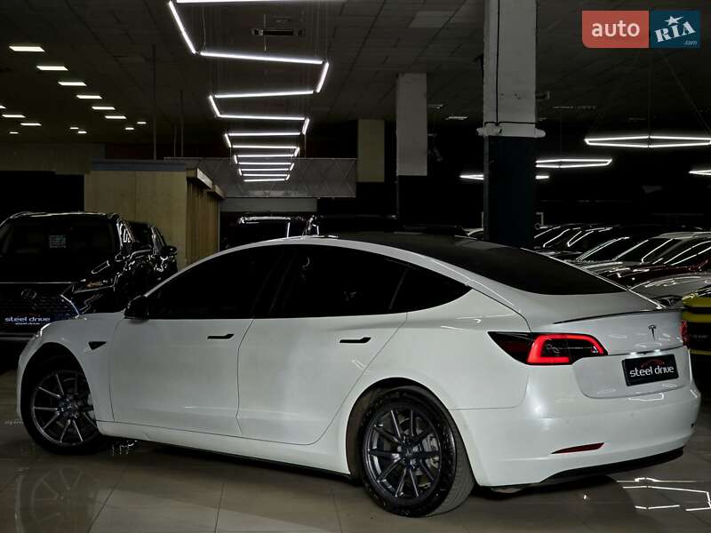 Седан Tesla Model 3 2020 в Николаеве фото 7 Седан Tesla Model 3 2020 в Николаеве