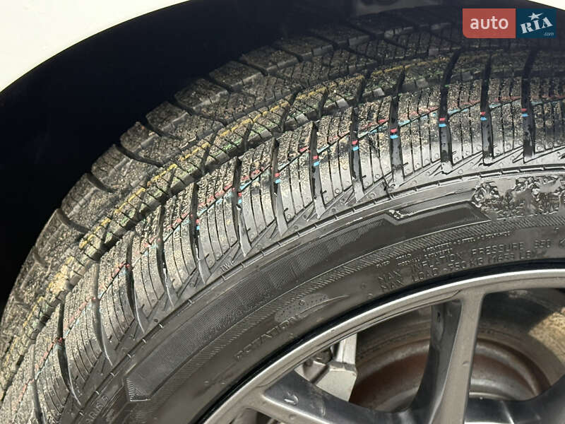 Седан Tesla Model 3 2023 в Львове фото 14 Седан Tesla Model 3 2023 в Львове