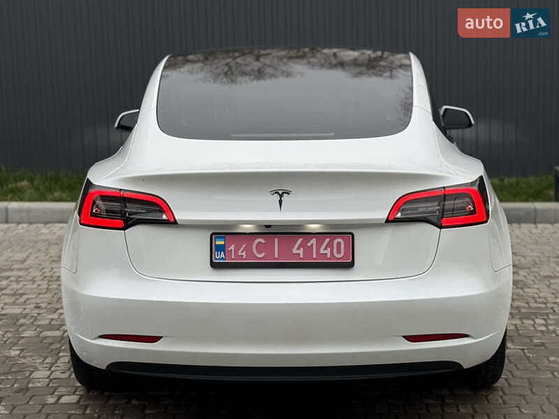 Седан Tesla Model 3 2023 в Львове фото 22 Седан Tesla Model 3 2023 в Львове