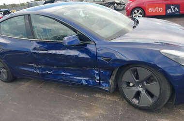 Седан Tesla Model 3 2022 в Києві