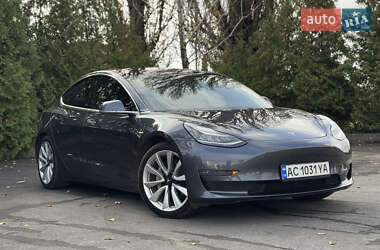 Седан Tesla Model 3 2018 в Житомире