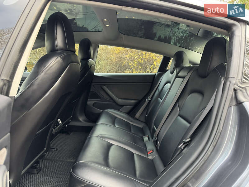 Седан Tesla Model 3 2018 в Житомирі фото 15 Седан Tesla Model 3 2018 в Житомирі