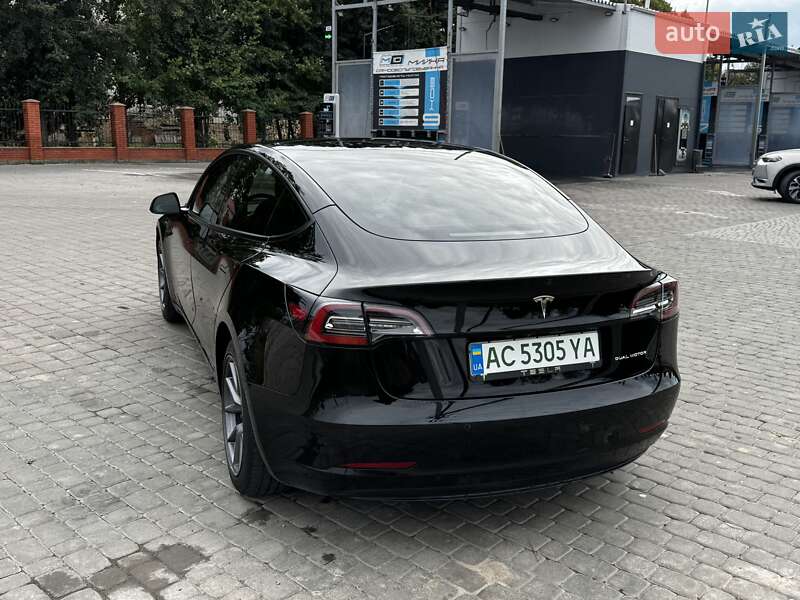 Седан Tesla Model 3 2021 в Луцьку фото 5 Седан Tesla Model 3 2021 в Луцьку