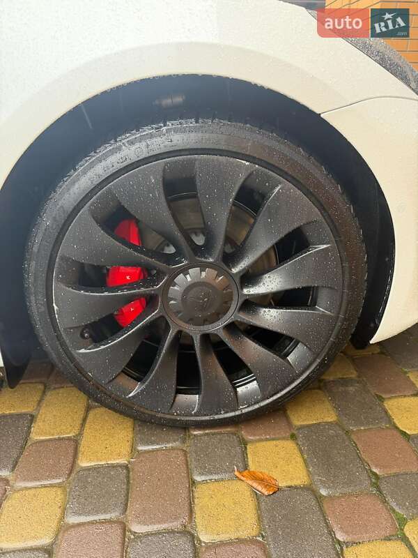 Седан Tesla Model 3 2022 в Хмельницком фото 8 Седан Tesla Model 3 2022 в Хмельницком