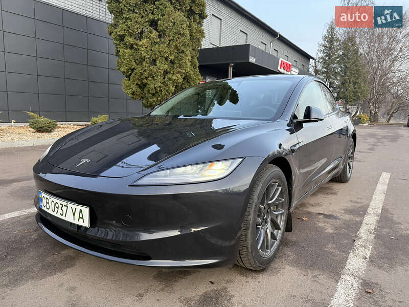 Седан Tesla Model 3 2024 в Киеве фото 25 Седан Tesla Model 3 2024 в Киеве