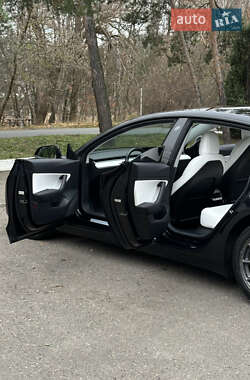Седан Tesla Model 3 2018 в Черкассах фото 14 Седан Tesla Model 3 2018 в Черкассах