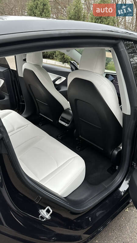 Седан Tesla Model 3 2018 в Черкасах фото 40 Седан Tesla Model 3 2018 в Черкасах