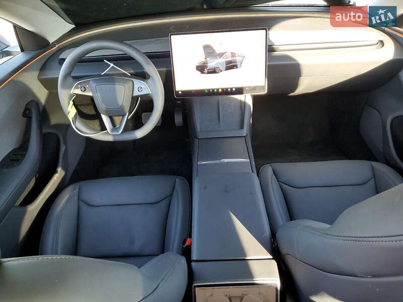 Седан Tesla Model 3 2025 в Львові