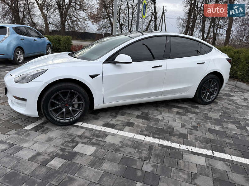 Седан Tesla Model 3 2021 в Виннице фото 3 Седан Tesla Model 3 2021 в Виннице