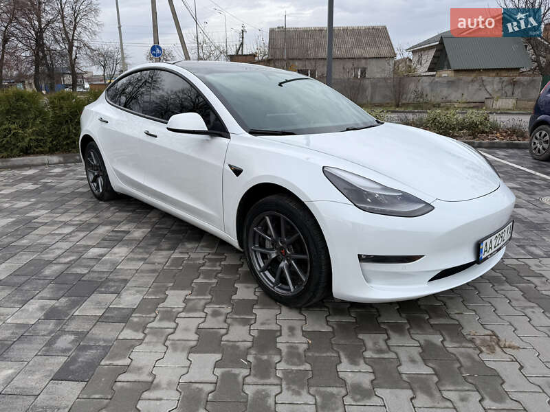 Седан Tesla Model 3 2021 в Виннице фото 8 Седан Tesla Model 3 2021 в Виннице
