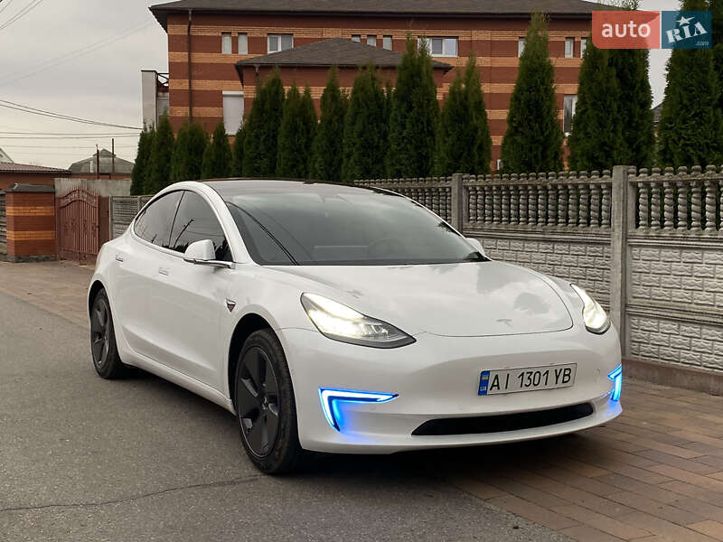 Седан Tesla Model 3 2019 в Білій Церкві фото 12 Седан Tesla Model 3 2019 в Білій Церкві