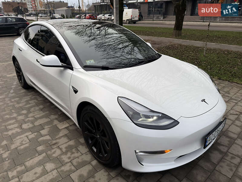 Седан Tesla Model 3 2021 в Ужгороде фото 36 Седан Tesla Model 3 2021 в Ужгороде