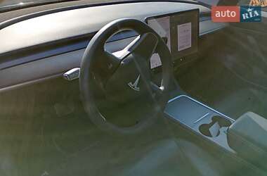 Седан Tesla Model 3 2020 в Луцке