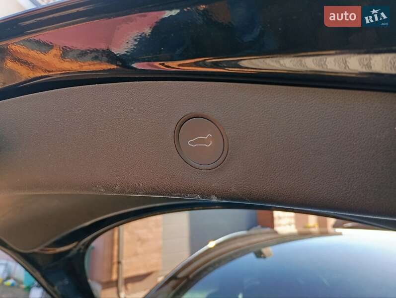 Седан Tesla Model 3 2020 в Луцке фото 4 Седан Tesla Model 3 2020 в Луцке