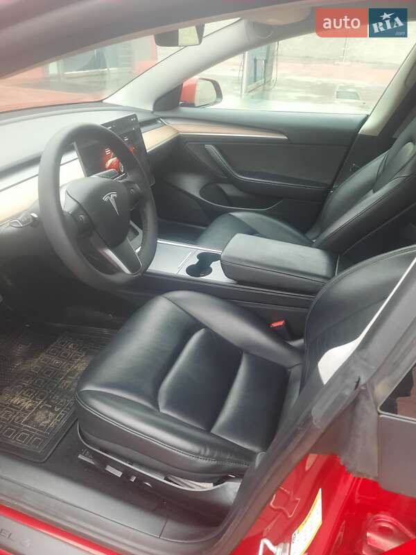 Седан Tesla Model 3 2022 в Рівному фото 15 Седан Tesla Model 3 2022 в Рівному