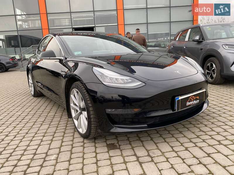 Tesla Model 3 2018 Tesla Model 3 2018