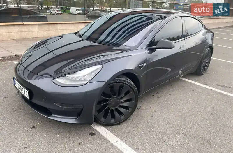 Седан Tesla Model 3 2019 в Тернополе фото 12 Седан Tesla Model 3 2019 в Тернополе