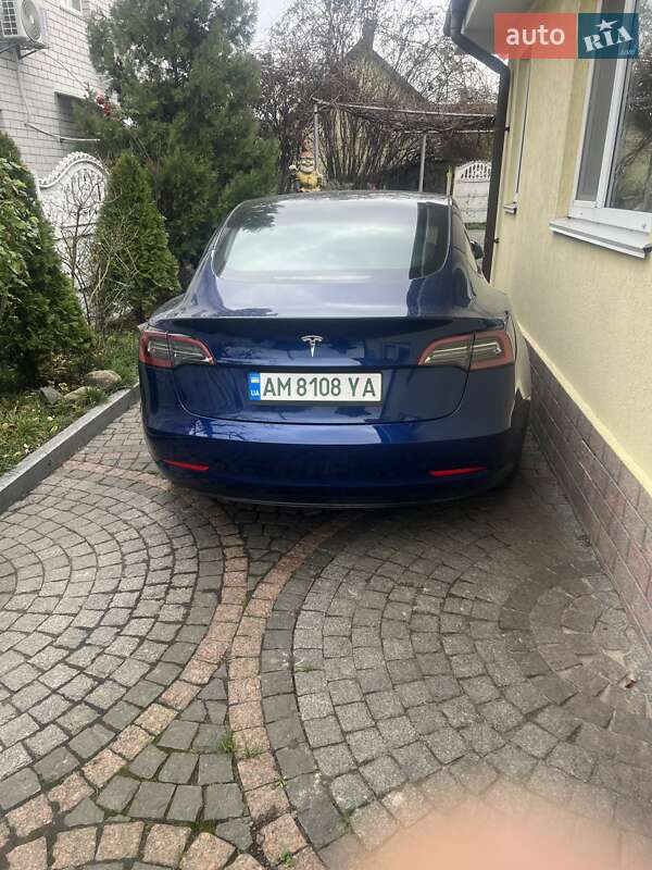 Седан Tesla Model 3 2023 в Житомирі фото 2 Седан Tesla Model 3 2023 в Житомирі