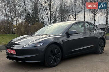 Седан Tesla Model 3 2024 в Житомире