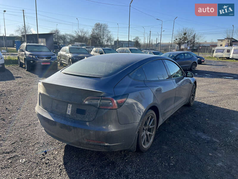 Седан Tesla Model 3 2021 в Луцьку