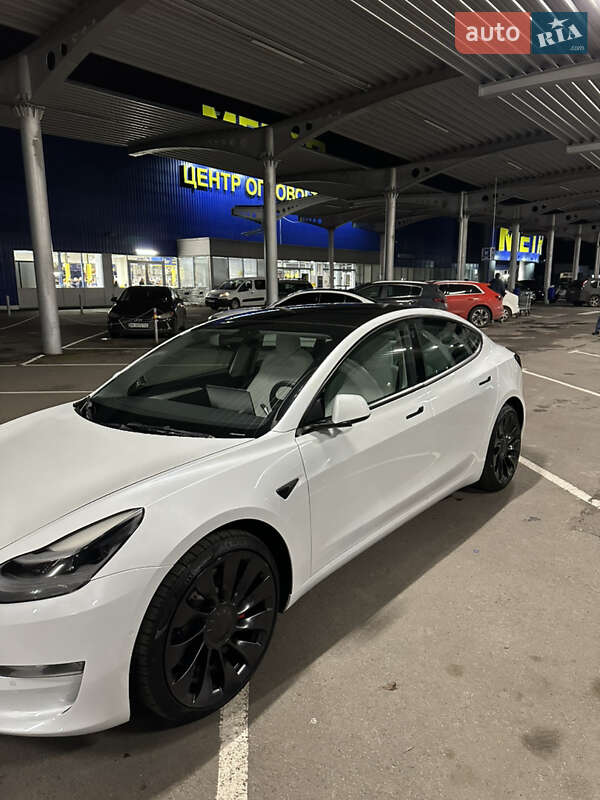 Седан Tesla Model 3 2022 в Ровно фото 4 Седан Tesla Model 3 2022 в Ровно