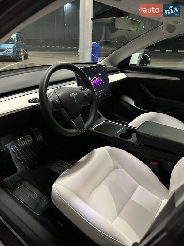 Седан Tesla Model 3 2022 в Ровно фото 16 Седан Tesla Model 3 2022 в Ровно