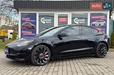 Седан Tesla Model 3 2022 в Львові
