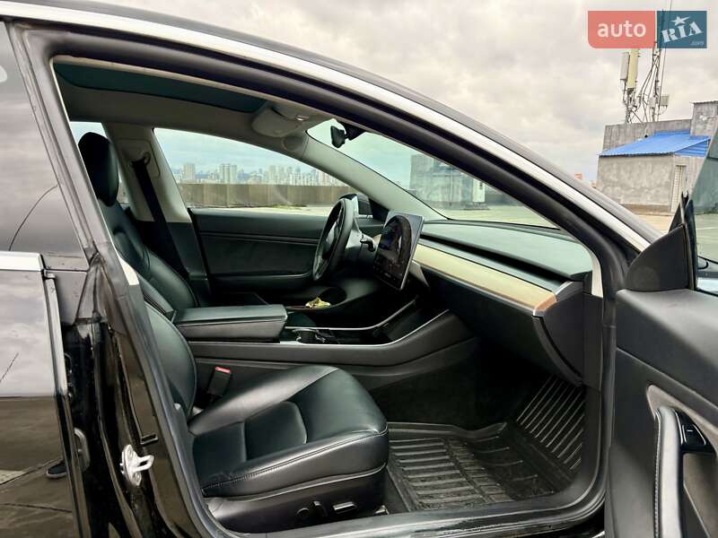 Седан Tesla Model 3 2019 в Києві фото 15 Седан Tesla Model 3 2019 в Києві