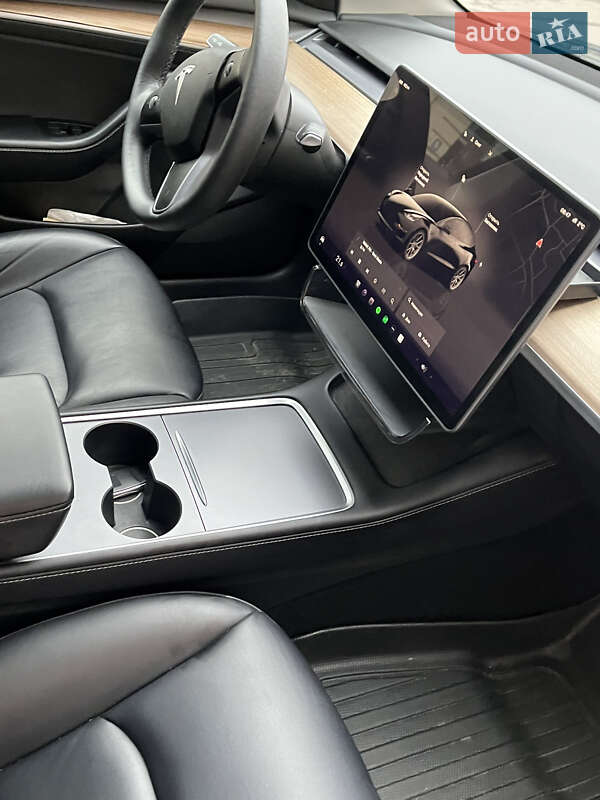 Седан Tesla Model 3 2022 в Золочеві фото 2 Седан Tesla Model 3 2022 в Золочеві