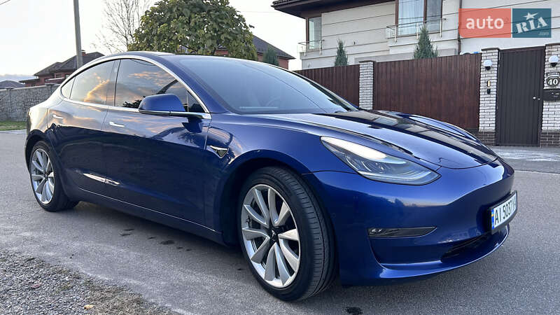 Седан Tesla Model 3 2019 в Киеве фото 6 Седан Tesla Model 3 2019 в Киеве