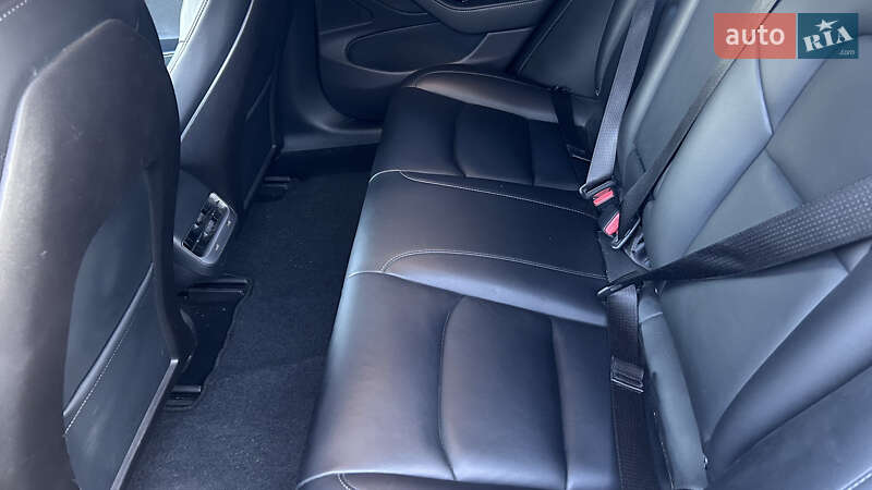 Седан Tesla Model 3 2019 в Киеве фото 23 Седан Tesla Model 3 2019 в Киеве