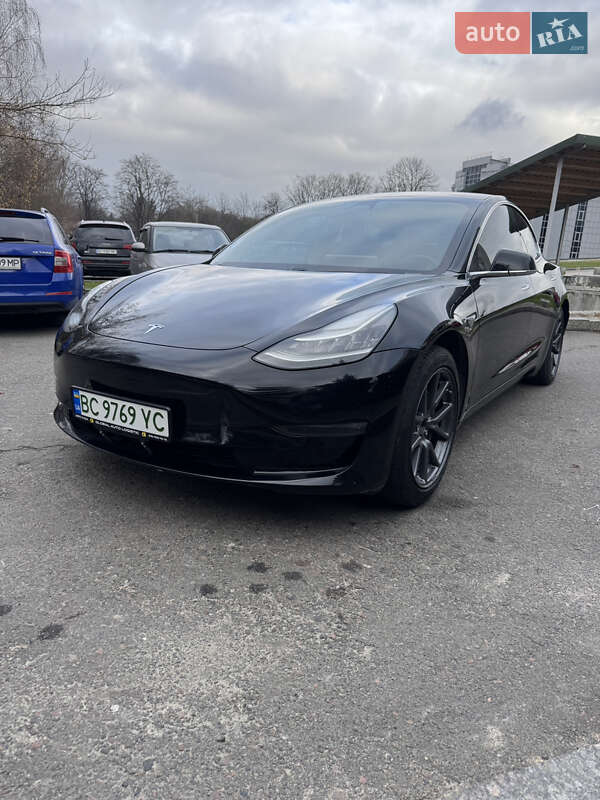 Седан Tesla Model 3 2018 в Бродах фото 16 Седан Tesla Model 3 2018 в Бродах