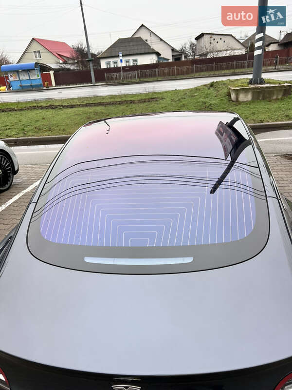 Седан Tesla Model 3 2018 в Киеве