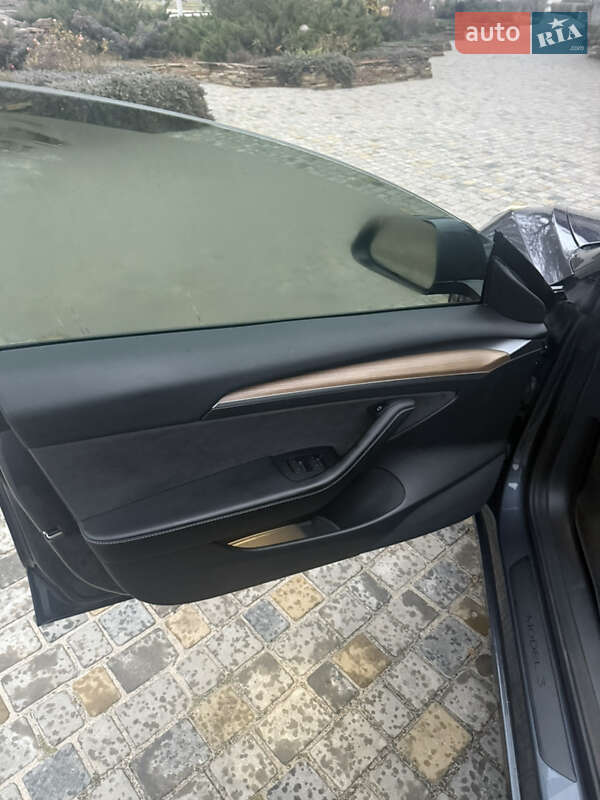 Седан Tesla Model 3 2022 в Харкові