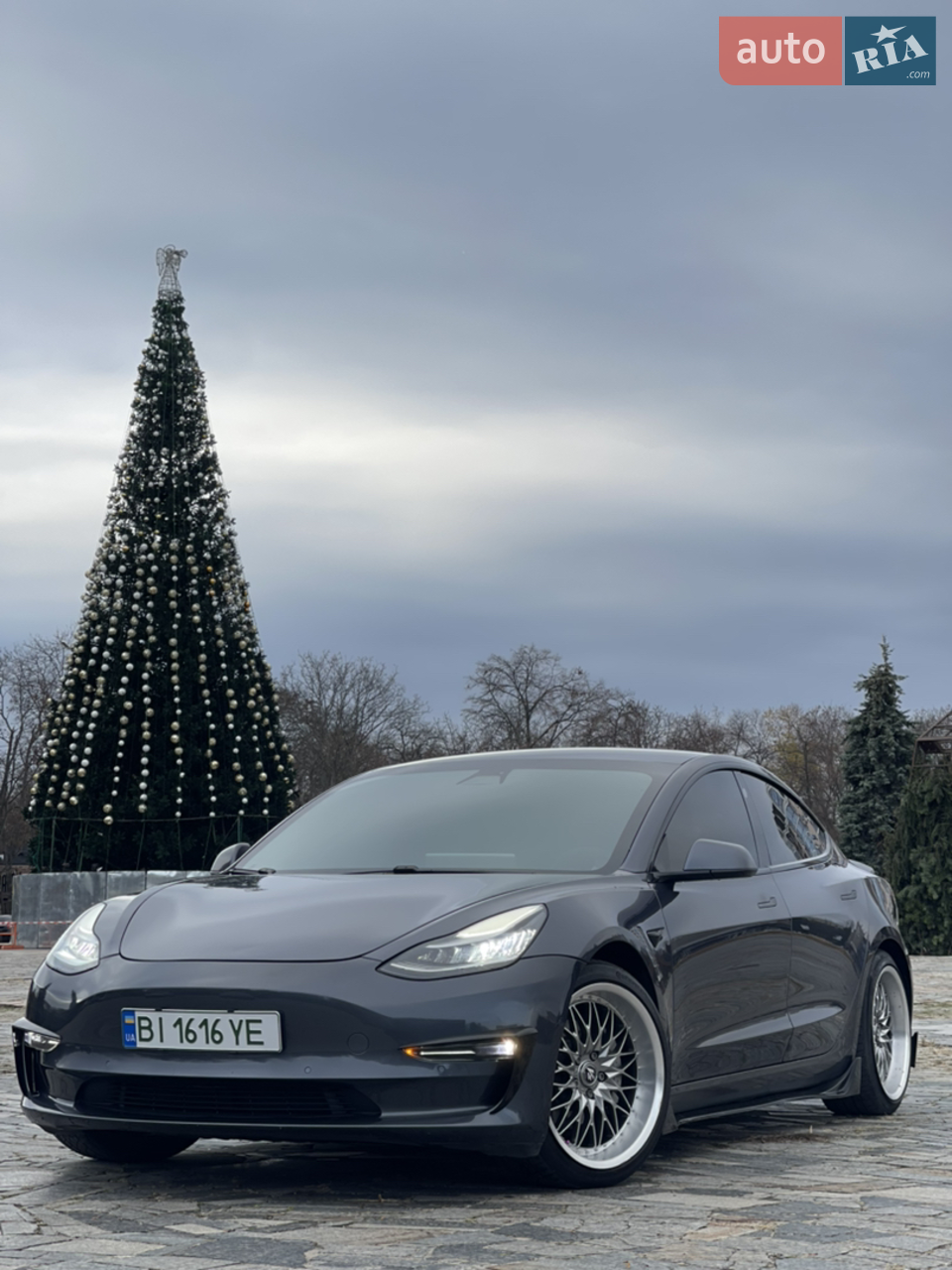 2020 Tesla Model 3 - мініатюра 10