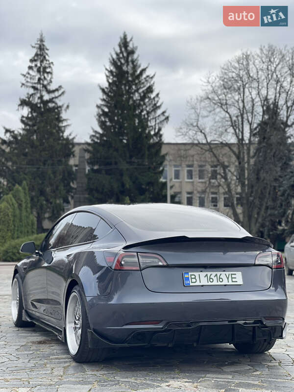Седан Tesla Model 3 2019 в Кременчуці фото 4 Седан Tesla Model 3 2019 в Кременчуці
