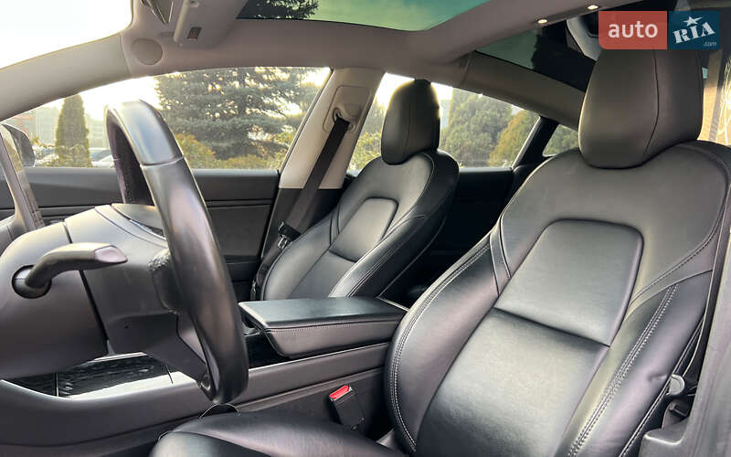 Седан Tesla Model 3 2019 в Львове фото 9 Седан Tesla Model 3 2019 в Львове