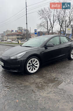 Седан Tesla Model 3 2022 в Києві