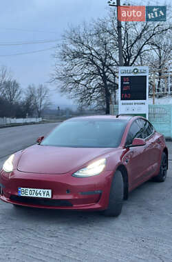 Седан Tesla Model 3 2018 в Дніпрі