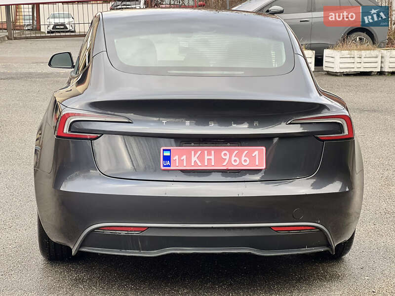 Седан Tesla Model 3 2025 в Киеве фото 6 Седан Tesla Model 3 2025 в Киеве