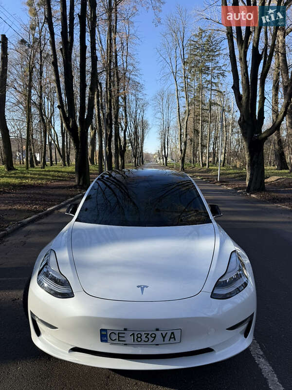 Седан Tesla Model 3 2020 в Черновцах фото 6 Седан Tesla Model 3 2020 в Черновцах