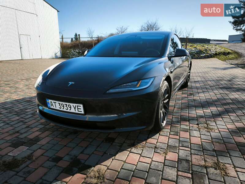 Седан Tesla Model 3 2024 в Коломиї фото Седан Tesla Model 3 2024 в Коломиї