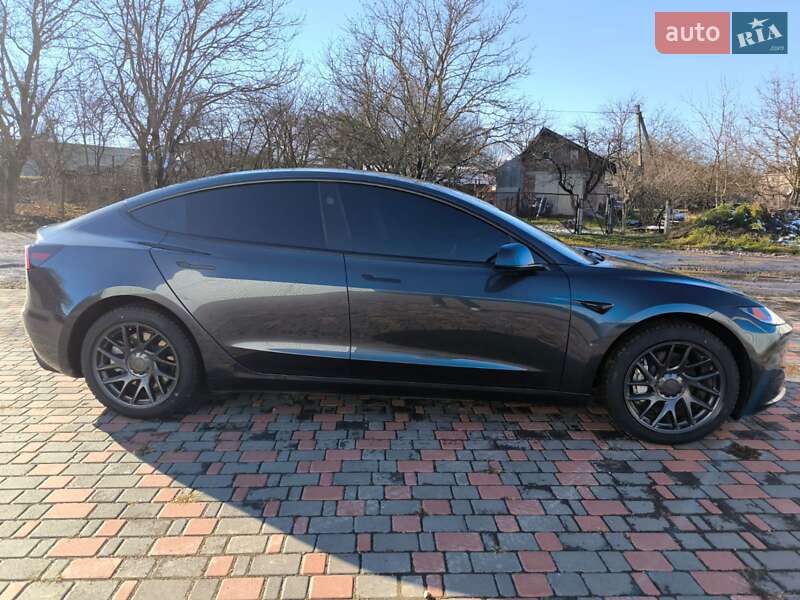 Седан Tesla Model 3 2024 в Коломиї фото 4 Седан Tesla Model 3 2024 в Коломиї