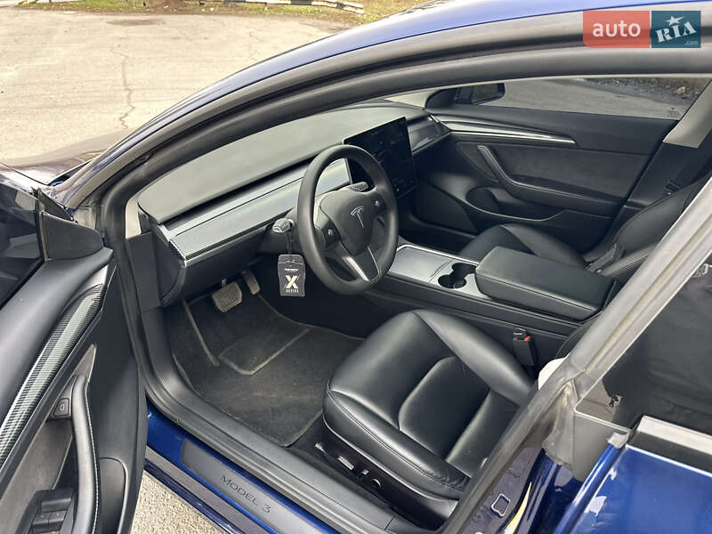 Седан Tesla Model 3 2022 в Дніпрі