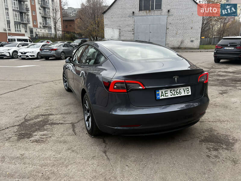 Седан Tesla Model 3 2023 в Дніпрі фото 6 Седан Tesla Model 3 2023 в Дніпрі