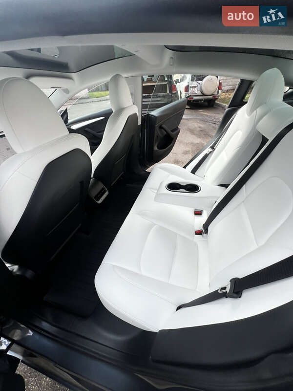 Седан Tesla Model 3 2023 в Дніпрі фото 20 Седан Tesla Model 3 2023 в Дніпрі