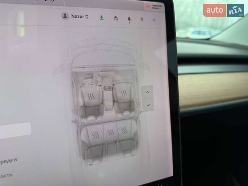 Седан Tesla Model 3 2018 в Коломые