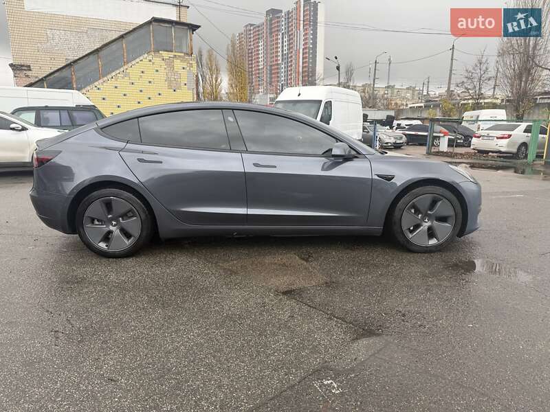 Седан Tesla Model 3 2022 в Києві фото 21 Седан Tesla Model 3 2022 в Києві