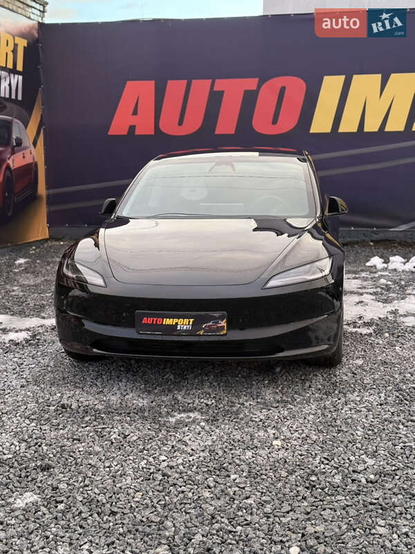 Седан Tesla Model 3 2024 в Стрию фото 3 Седан Tesla Model 3 2024 в Стрию