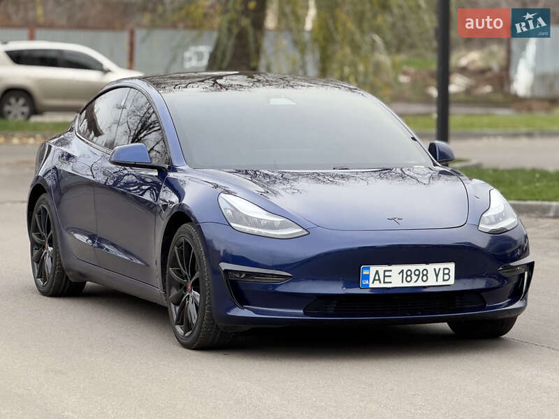 Седан Tesla Model 3 2019 в Дніпрі фото 2 Седан Tesla Model 3 2019 в Дніпрі